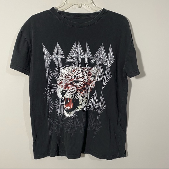 Def Leppard T-Shirt Men’s Large Black Tiger Graphic Logo Short Sleeve Band Tee - Picture 1 of 7
